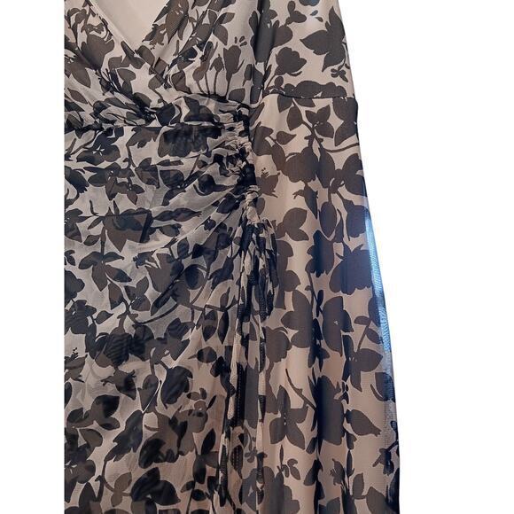 ALFANI Ruched‎ Faux Wrap Dress Floral Plus Size 18W Black Off White V-Neck - Picture 3 of 10